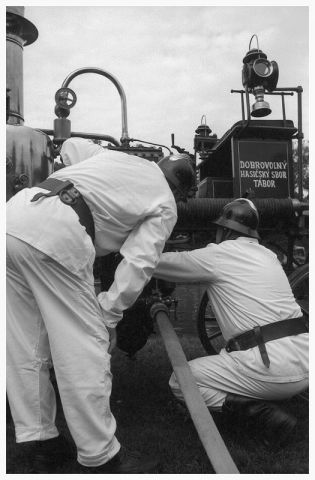 ...jaktože to stále nechce týct?...